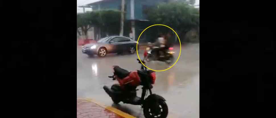 VIDEO: La imprudencia y el exceso de velocidad acabó con la vida de un motociclista