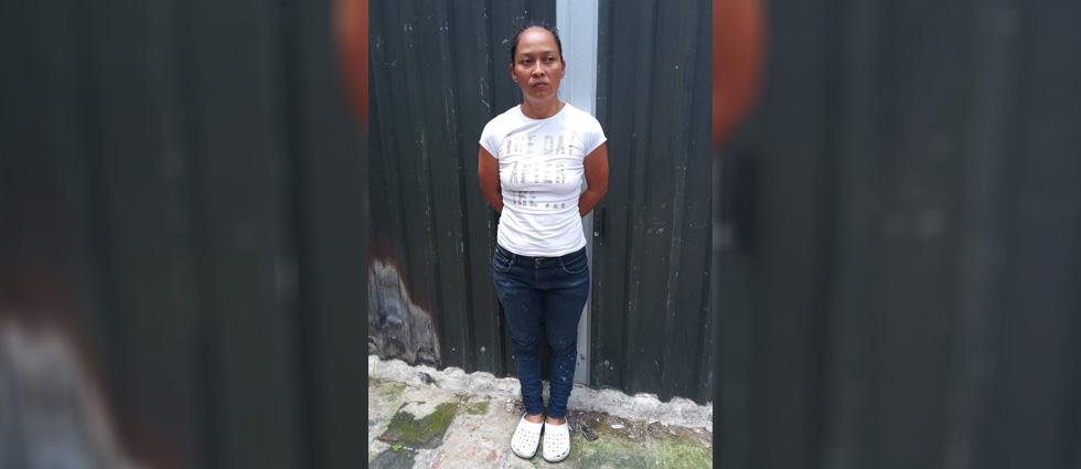Arrestan a mujer señalada de colaborar con pandilleros del Barrio 18
