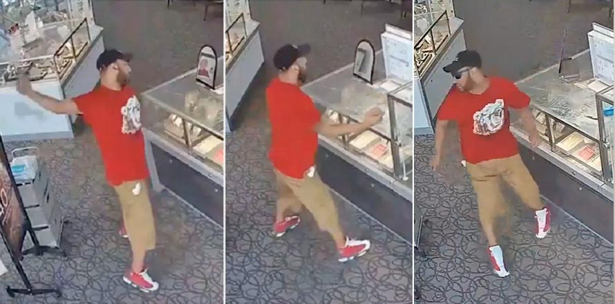 [VIDEO] Sujeto ingresa a Joyería con la intención de robar pero solo hizo el ridículo