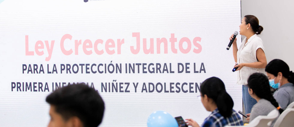Despacho de la Primera Dama finaliza proceso de difusión y socialización de la Ley Crecer Juntos en la zona oriental del país