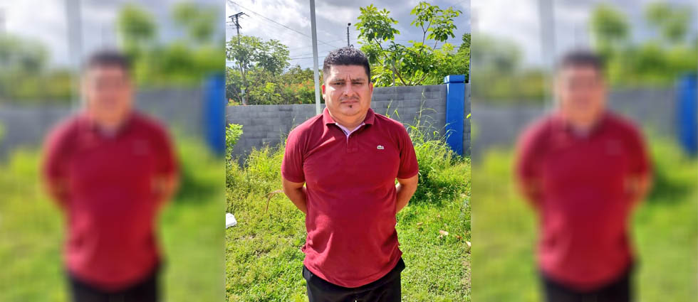 Arrestan en un mercado a peligroso pandillero con antecedentes por asesinato