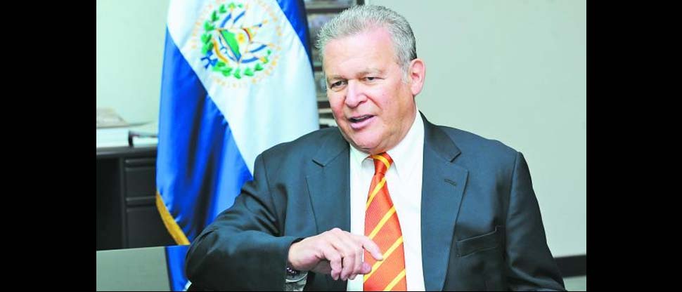 Fallece el empresario Roberto Murray Meza