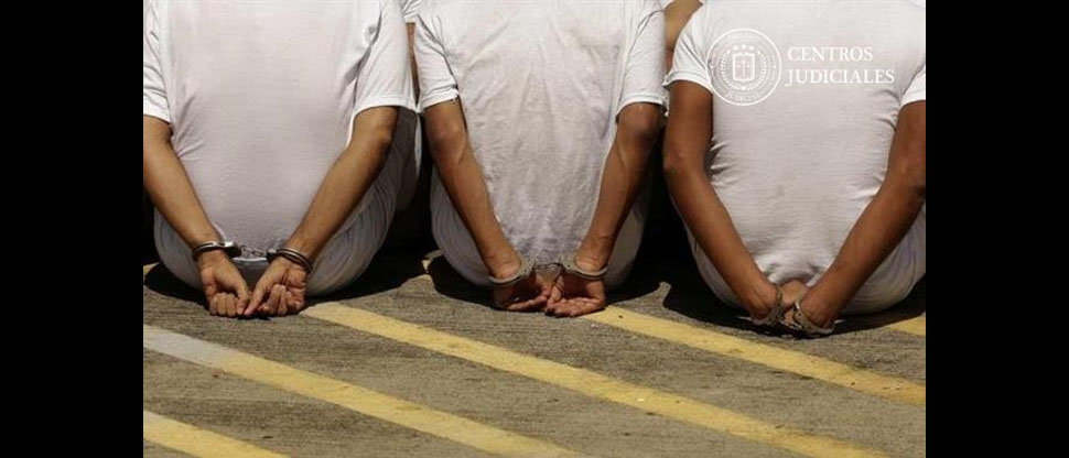 Pandilleros que asesinaron a propietaria de tienda en Apastepeque pasarán 25 años presos