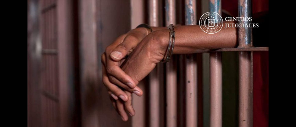 Condenan a reos por intentar burlar la seguridad introduciendo objetos prohibidos a las bartolinas