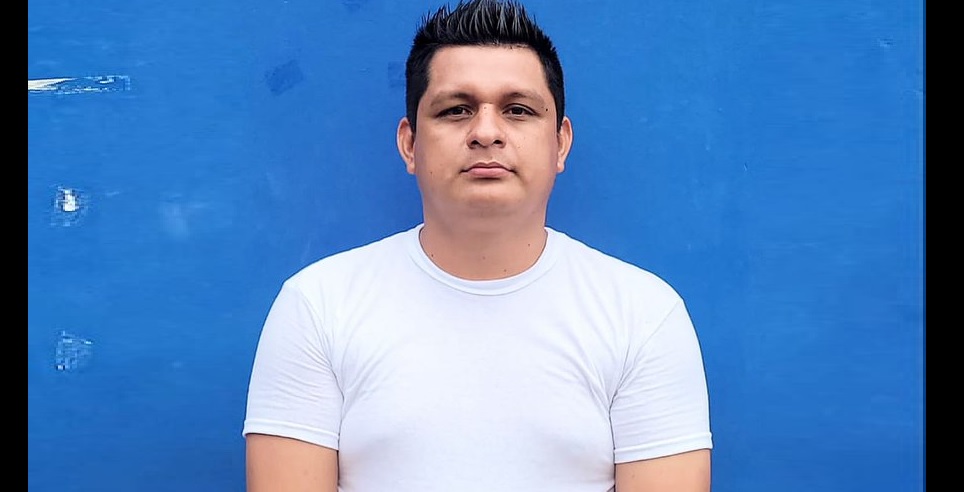 Conductor de aplicación de transporte privado es detenido por movilizar a pandilleros en La Paz