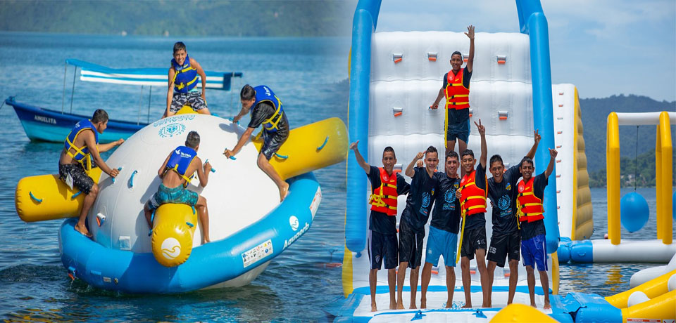 Salvadoreños disfrutan del parque acuático más grande del país