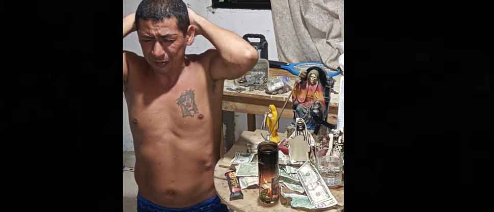 Sujeto adoraba a la Santa Muerte para pedirle suerte en el dinero y en la venta de drogas  