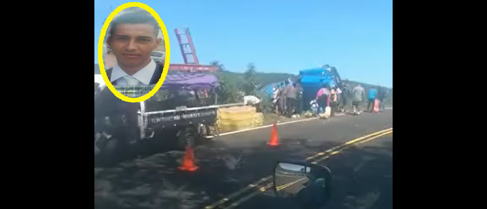 Recuperan restos de furgón accidentado en Quebrada Seca donde falleció su conductor