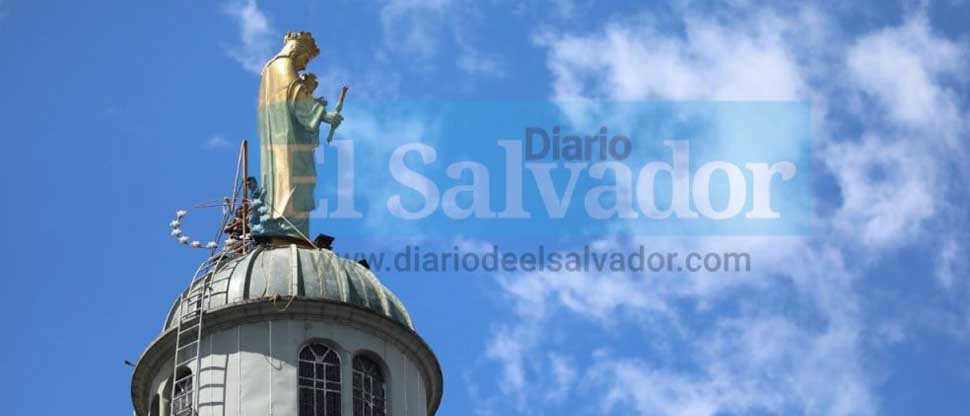 Inician los trabajos restauración en imagen de la Virgen en Parroquia María Auxiliadora