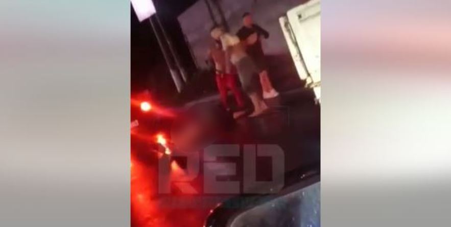 Sujetos arremeten contra el conductor de un camión porque les impedía circular en el tercer carril: La PNC intervino