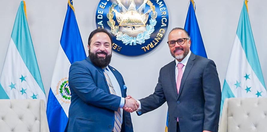 Presidente de la Asamblea Legislativa recibe a su homólogo de Honduras