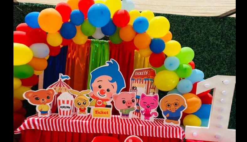 Madre soltera pide prestados $10 para comprar un pastel a su hijito que pronto cumplirá un año