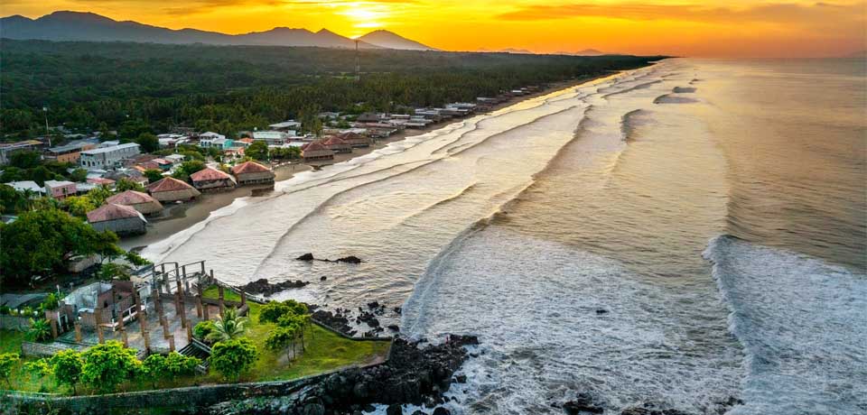 Turismo anuncia el Circuito 2 de Surf City en Punta Mango, Jucuarán