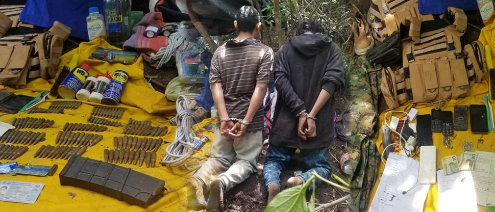 Encuentran munición para fusil y prendas de tipo militar en campamento de pandilleros