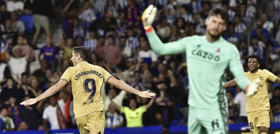 Lewandoswki le da la victoria al Barcelona contra una debil Real Sociedad
