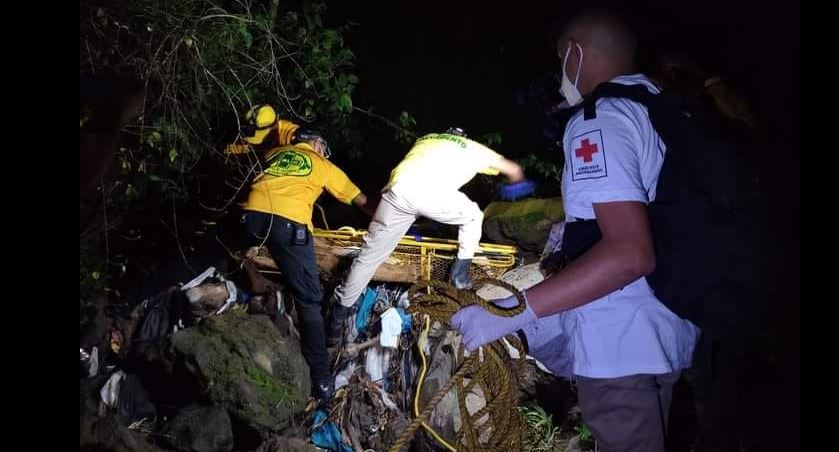 Encuentran sin vida en una quebrada a ancianito reportado como desaparecido: Se habría caído en el barranco