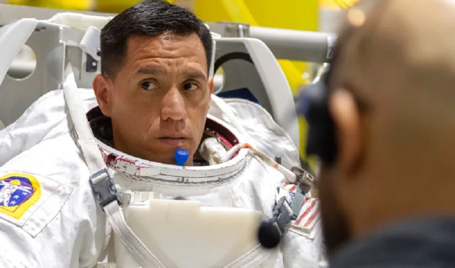 Astronauta salvadoreño viajará al espacio el próximo 21 de septiembre