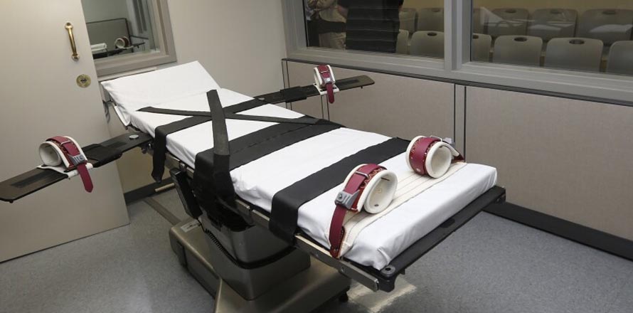 Cárcel de Oklahoma ejecuta al primero de una lista de 25 presos condenados por diversos crímenes
