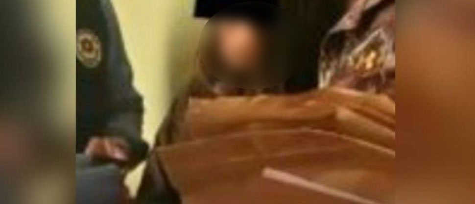 Capturan a estadounidense que mantenía oculta a niña de 13 años en Roatán