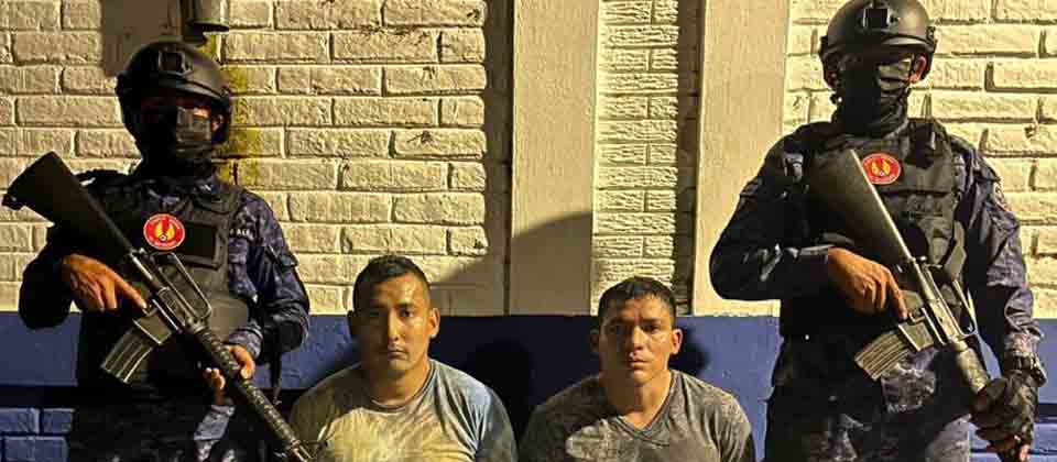 Detienen a terroristas de la MS que caminaban por centro comercial de Soyapango