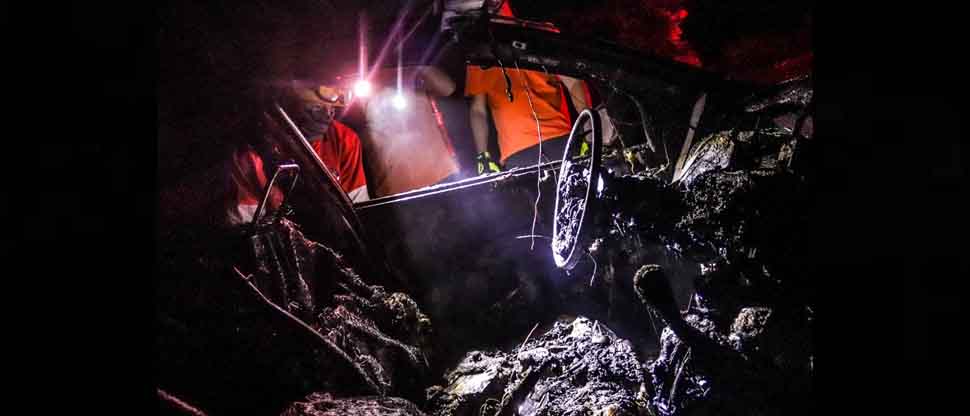 Vehículo se incendia y acaba en ceniza en carretera a Quezaltepeque