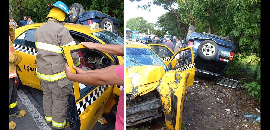 Pasajero de taxi queda atrapado tras aparatoso accidente en Chalatenango