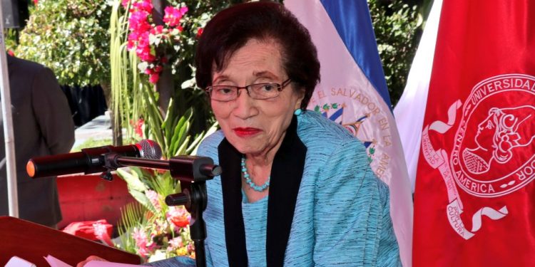 María Isabel Rodríguez está a punto de cumplir 100 años de vida