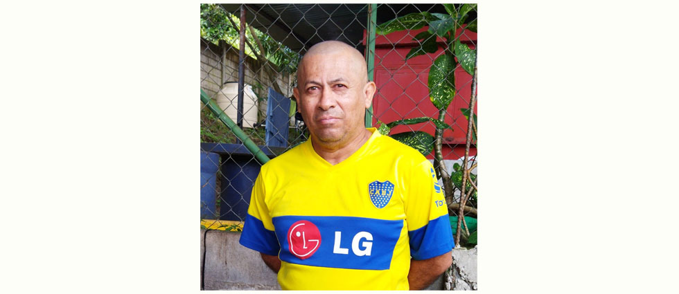 Militares detienen a hombre que en su cuerpo luce varios tatuajes de la MS-13