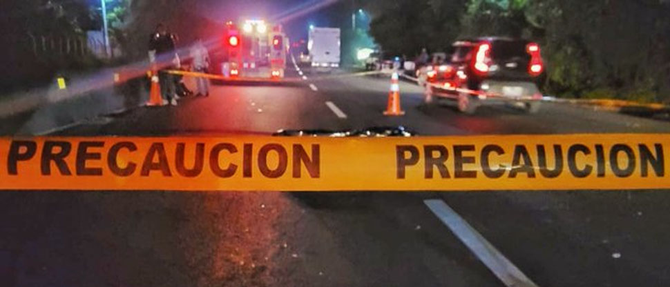 Una personas murió atropellada frente a Villas de Pamplona, el automovilista se quedó en la escena