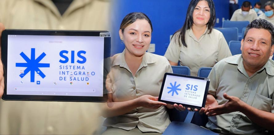 Entregan equipo informático a supervisores de promotores de salud