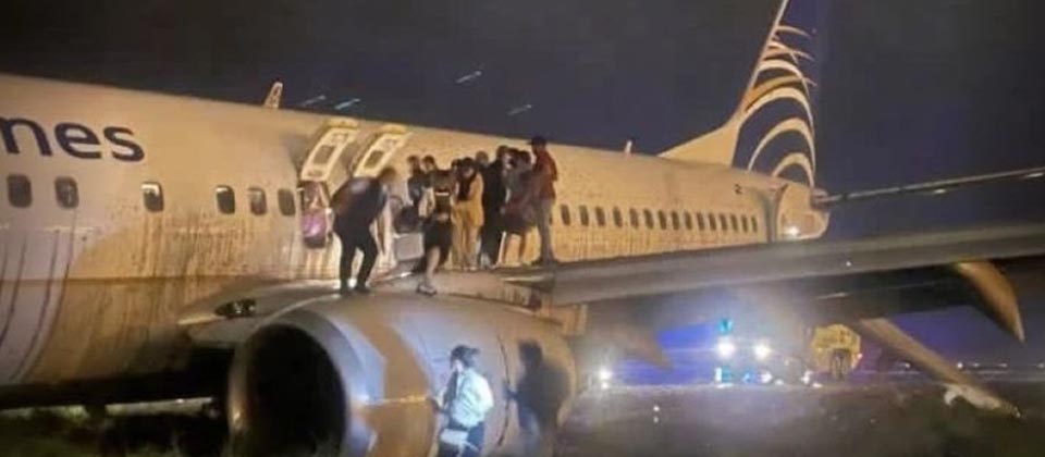 Avión realiza aterrizaje forzoso en aeropuerto de Panamá