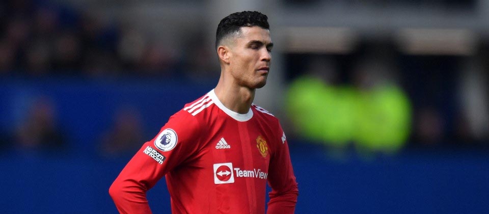 Manchester United le ofrece a Cristiano jugar con la cantera o cederlo