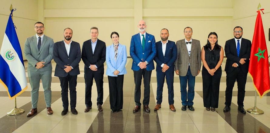 Llega delegación empresarial de Marruecos interesada en invertir en el rubro de Call Centers en El Salvador