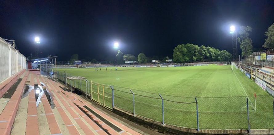 FIRPO no podrá jugar de noche en su estadio tras no pasar prueba de iluminación