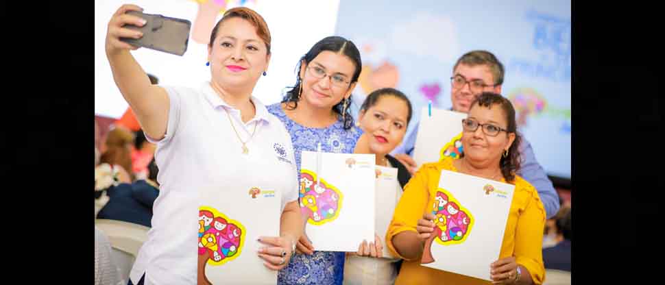 Despacho de la Primera Dama realizó la novena formación sobre la Ley Crecer Juntos a educadores de Usulután