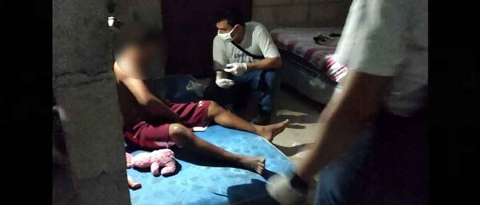 Socorristas auxilian a un hombre que quería ponerle fin a su vida dentro de su vivienda