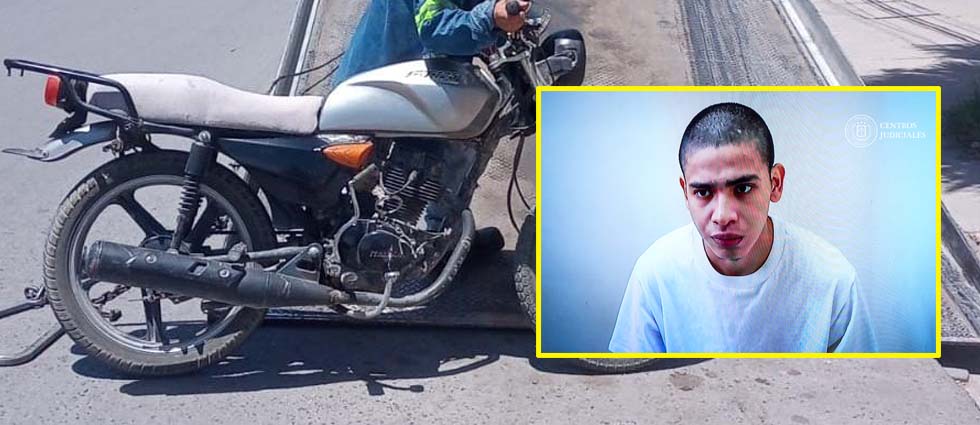 Condenan a sujeto que robó una motocicleta mientras su conductor paró a guardar su celular