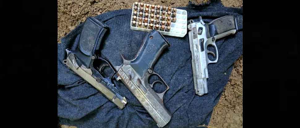 PNC localiza armas y municiones que pandilleros abandonaron en un predio de San Martín