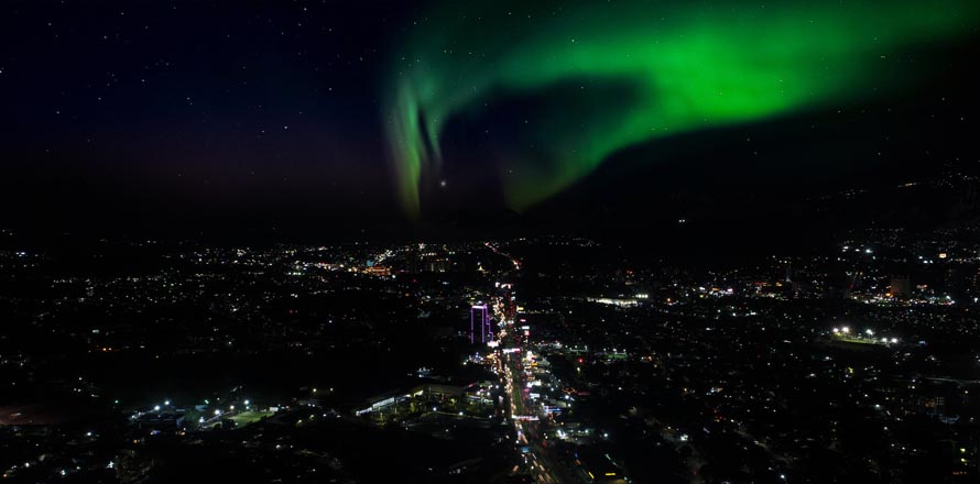 Se observan auroras boreales en San Salvador