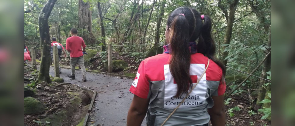 Turista británico desaparece explorando montaña en Costa Rica