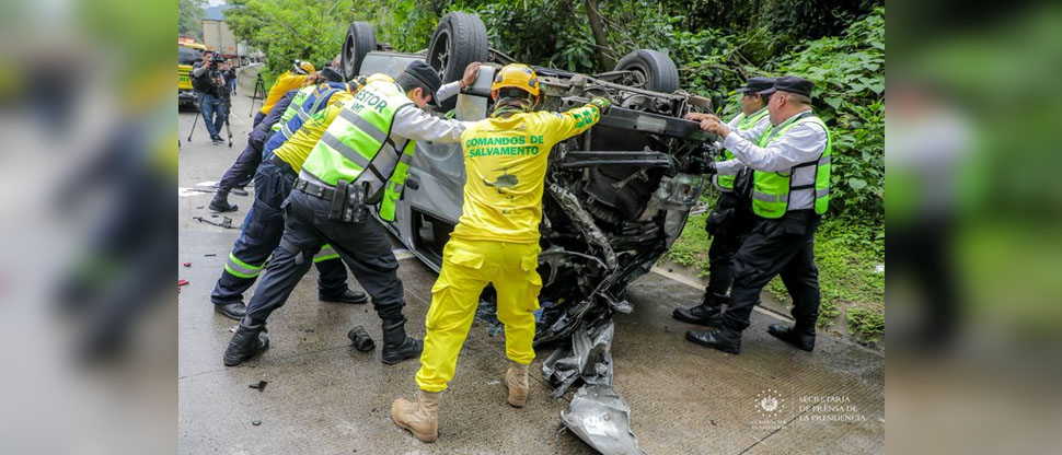 Centro escolar confirma que sus estudiantes se encuentran estables tras aparatoso accidente