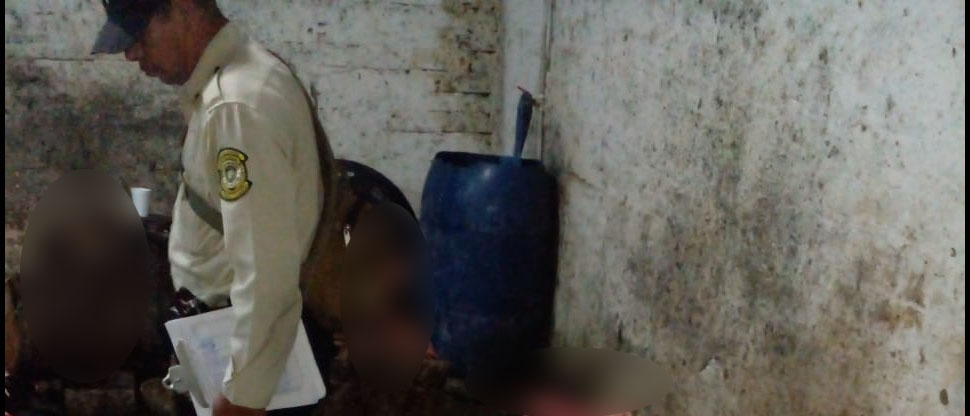 Capturan a mujer y dos hombres mientras sacrificaban reses en rastro clandestino en Mejicanos￼