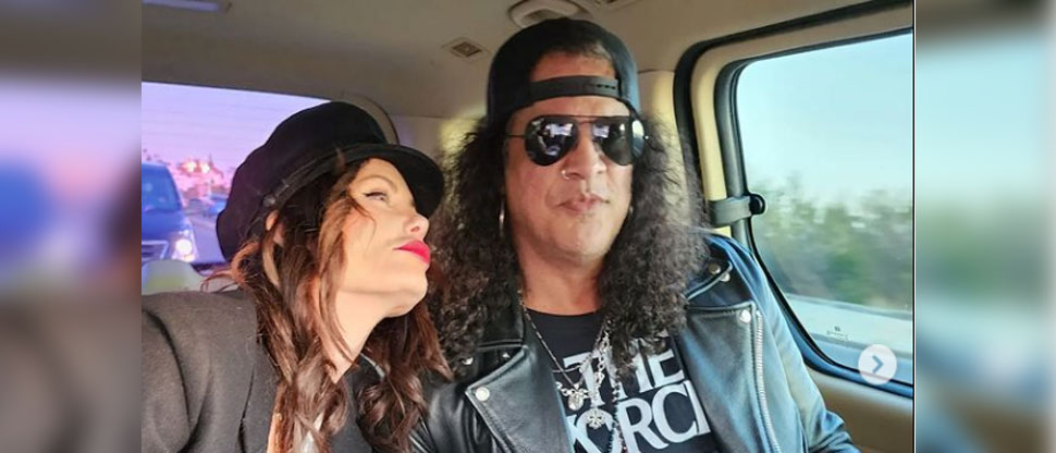 Policía intercepta a Slash y su novia en Chile