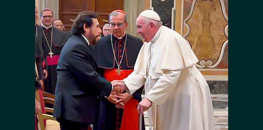 Vicepresidente Felix Ulloa tiene audiencia oficial con el Papa Francisco en el Vaticano