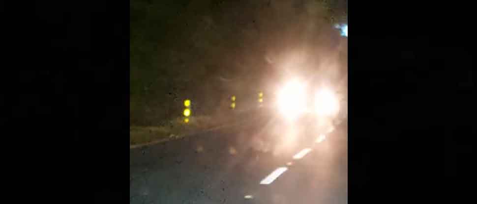 Conductor atenta contra su vida y la de los demás al circular en sentido contrario en autopista a Comalapa