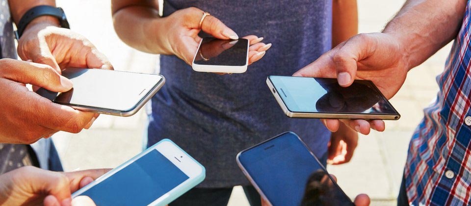 Caen ventas de smartphone en todo el mundo, según un estudio
