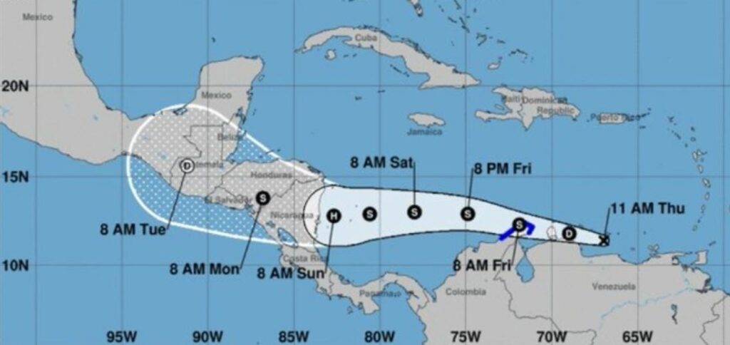 Se forma Potencial Ciclón Tropical con dirección a Centroamérica
