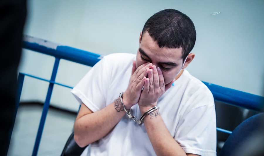 Condenan a sujeto que le quitó la vida a una mujer que estaba de visita en Apopa