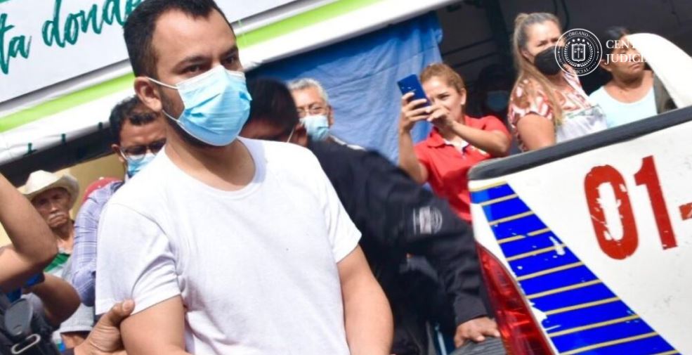 Juzgado programa vista pública contra sujeto acusado de acabar con la vida de su esposa en Cojutepeque