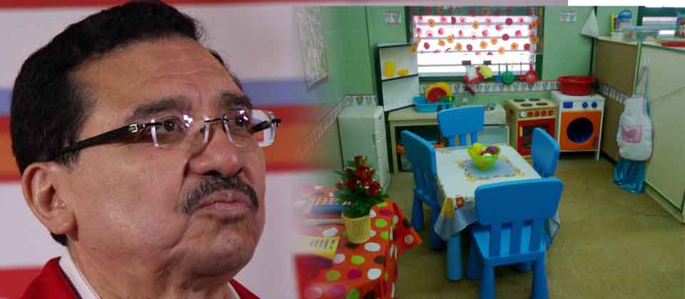 Medardo González afirma que la actual dirigencia del FMLN «juega a la casita»